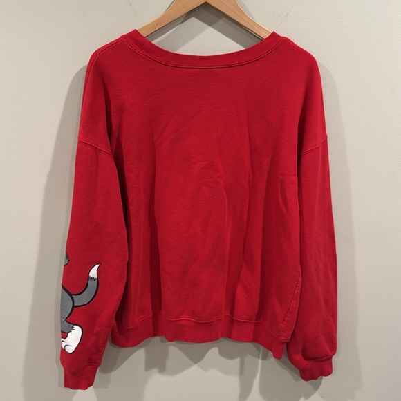 Women’s Tom and Jerry Red XL crewneck sweater relaxed fit - Picture 9 of 9